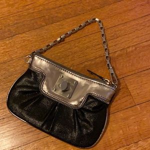 CALVIN KLEIN mini zipper purse w/ silver chain